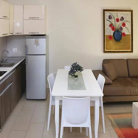 Two-bedroom In Apartment *
